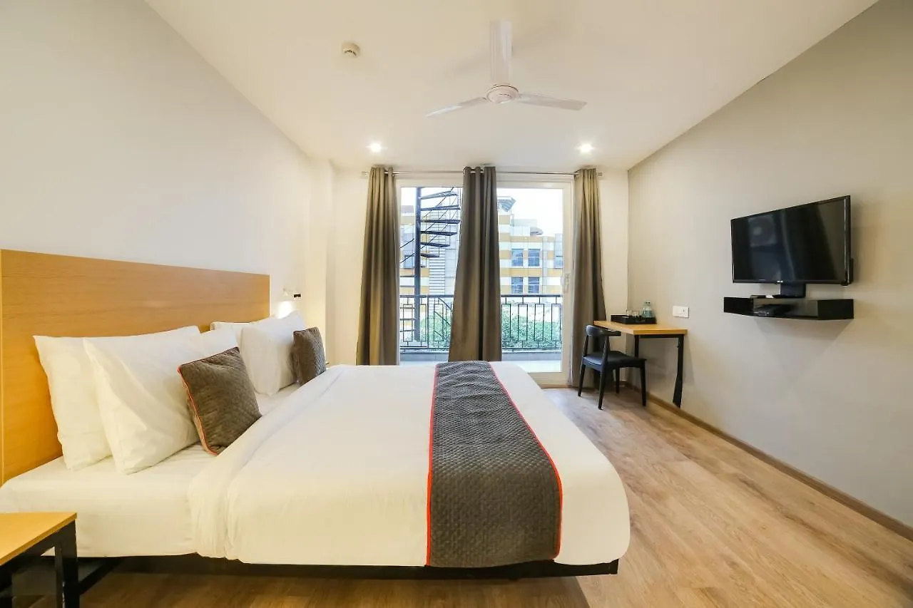 Super Townhouse Near Appu Ghar Hotel Gurgaon