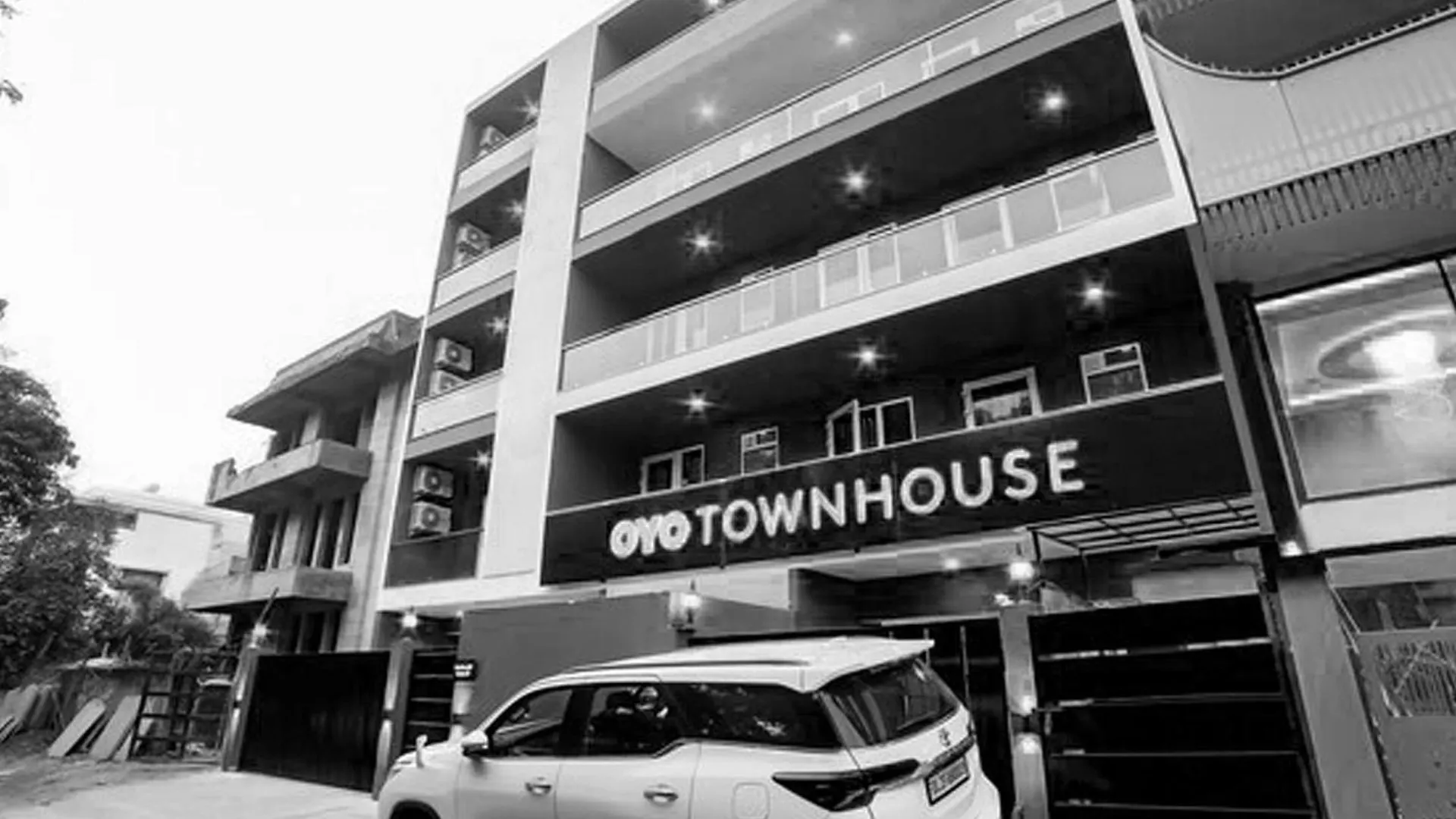 Super Townhouse Near Appu Ghar Hotel Gurgaon
