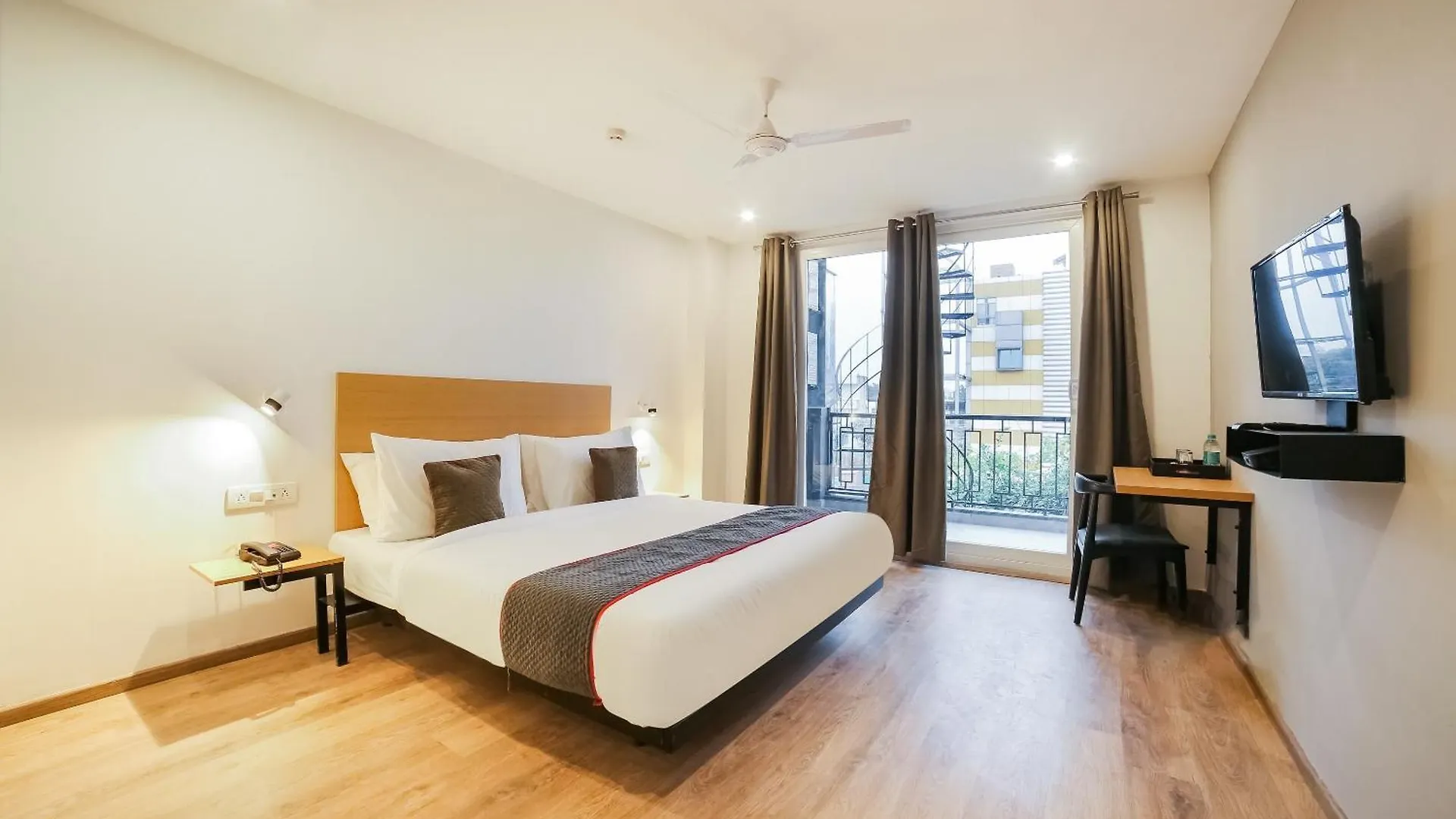 Super Townhouse Near Appu Ghar Hotel Gurgaon