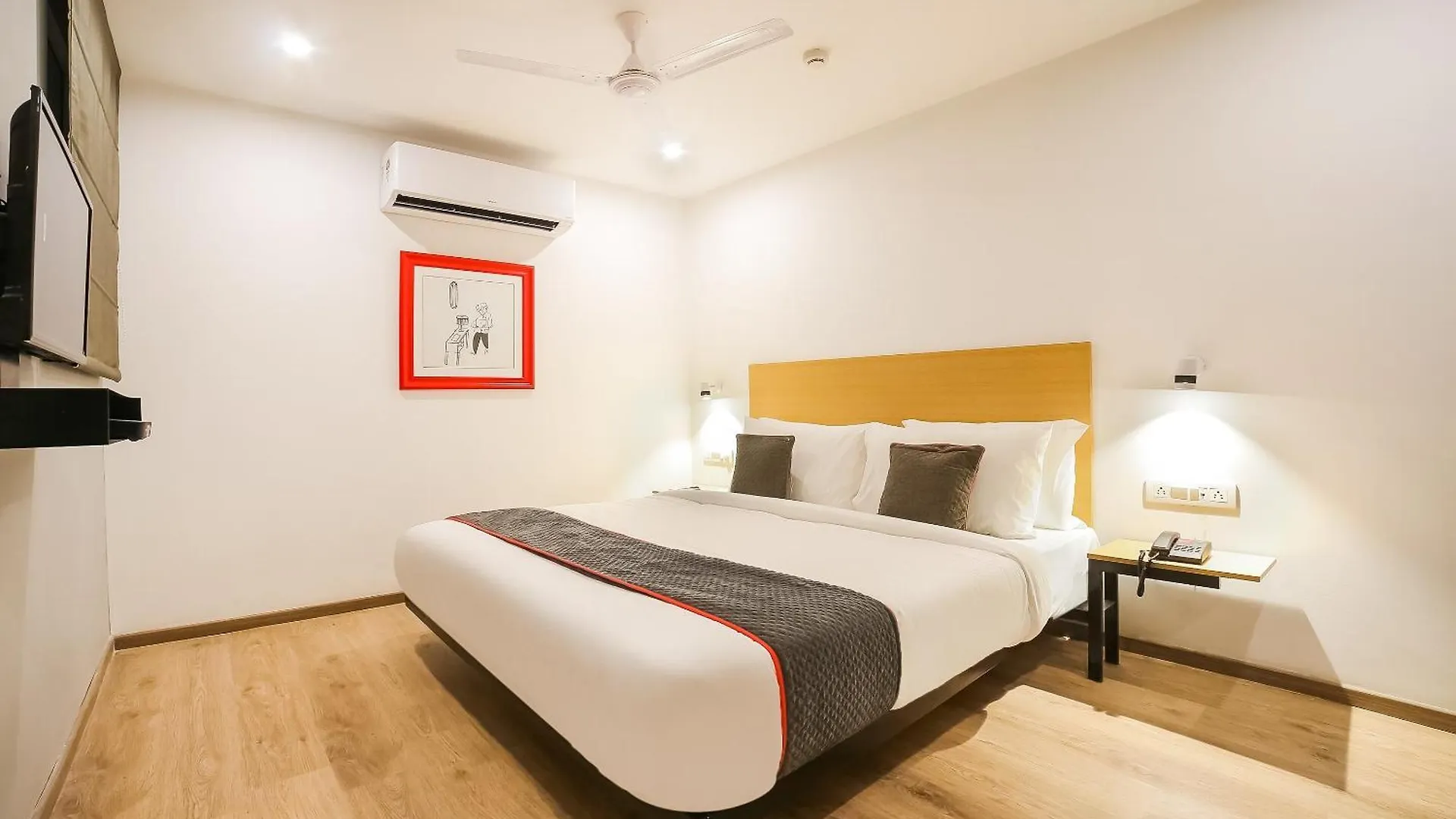 Super Townhouse Near Appu Ghar Hotel Gurgaon 4*,