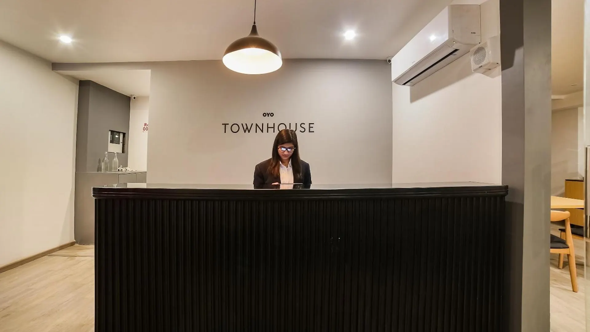 Super Townhouse Near Appu Ghar Hotel Gurgaon