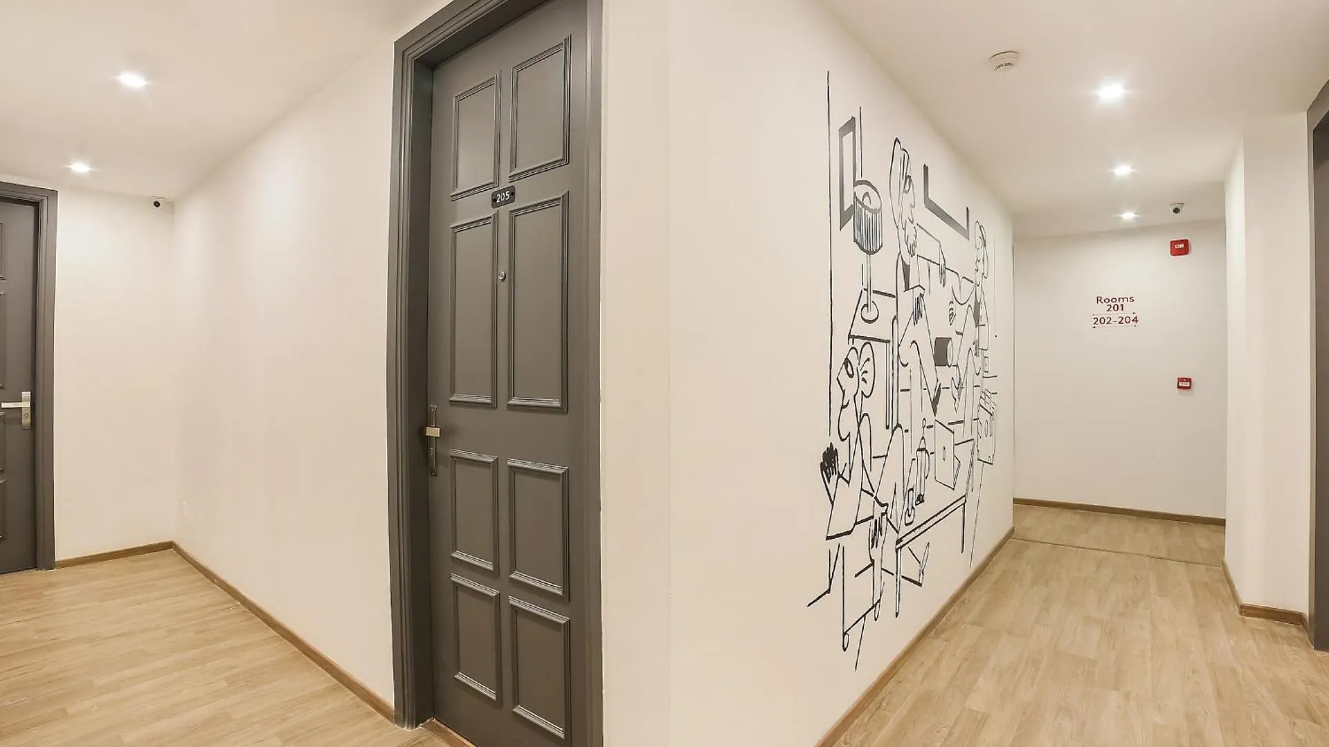 Super Townhouse Near Appu Ghar Hotel Gurgaon 4*,  India