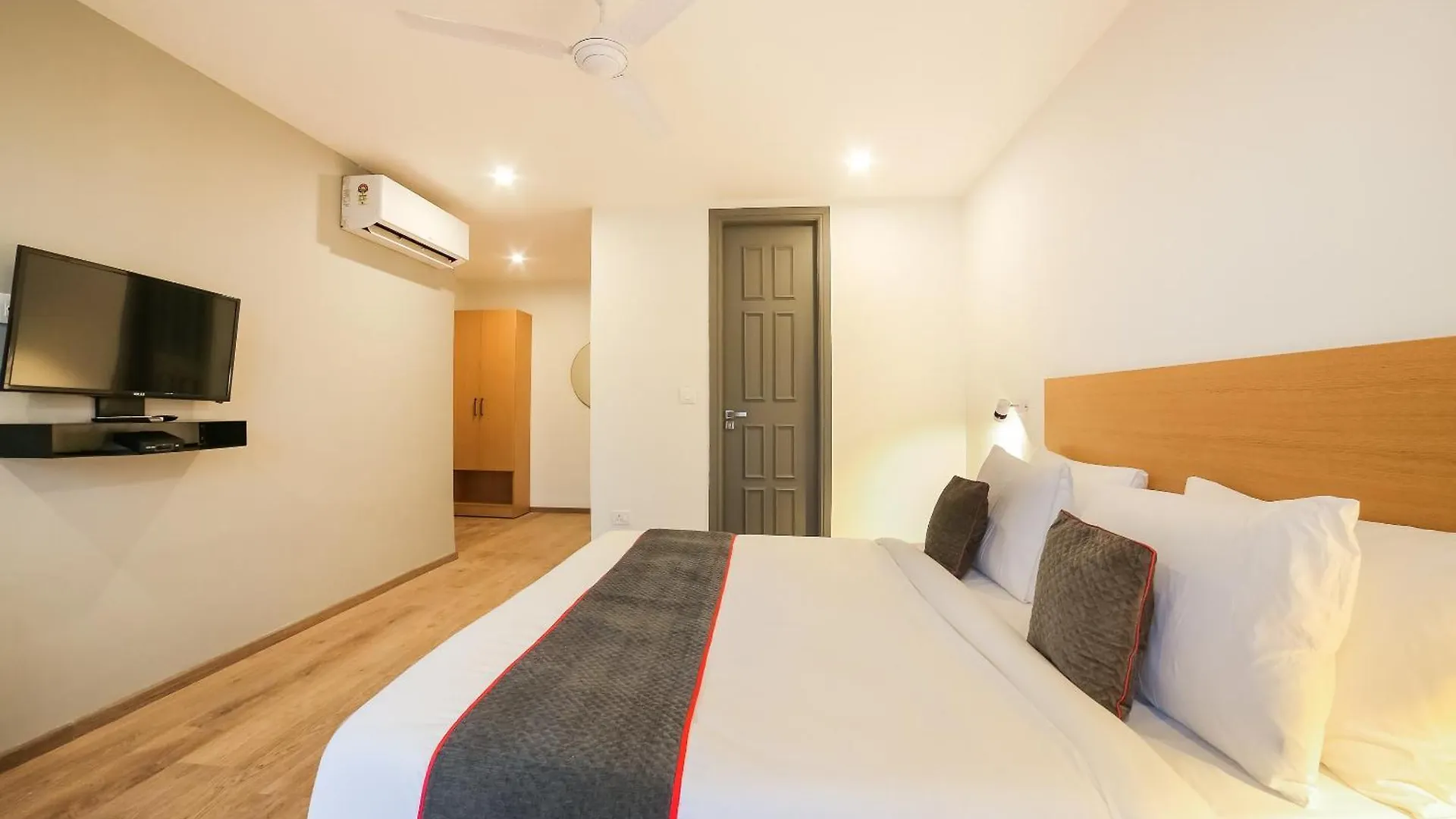 Super Townhouse Near Appu Ghar Hotel Gurgaon