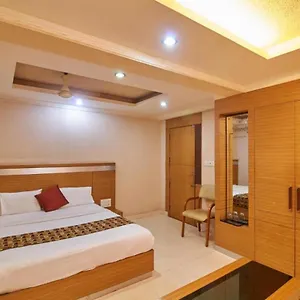 *** Hotel Woods India
