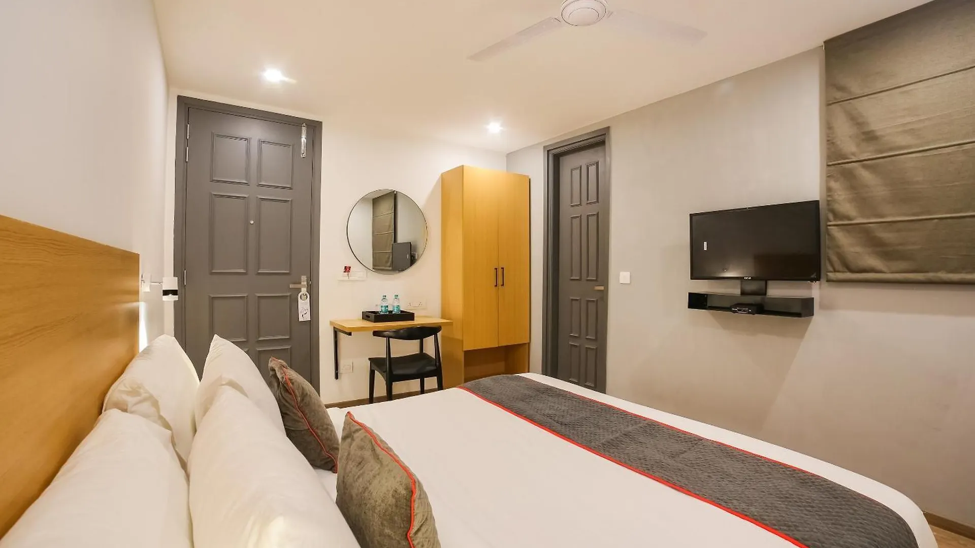 Hotel Super Townhouse Near Appu Ghar Gurgáon