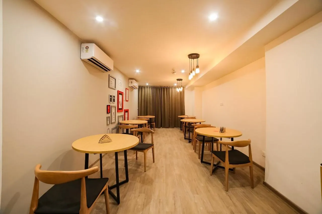 Super Townhouse Near Appu Ghar Hotel Gurgaon 4*,  India