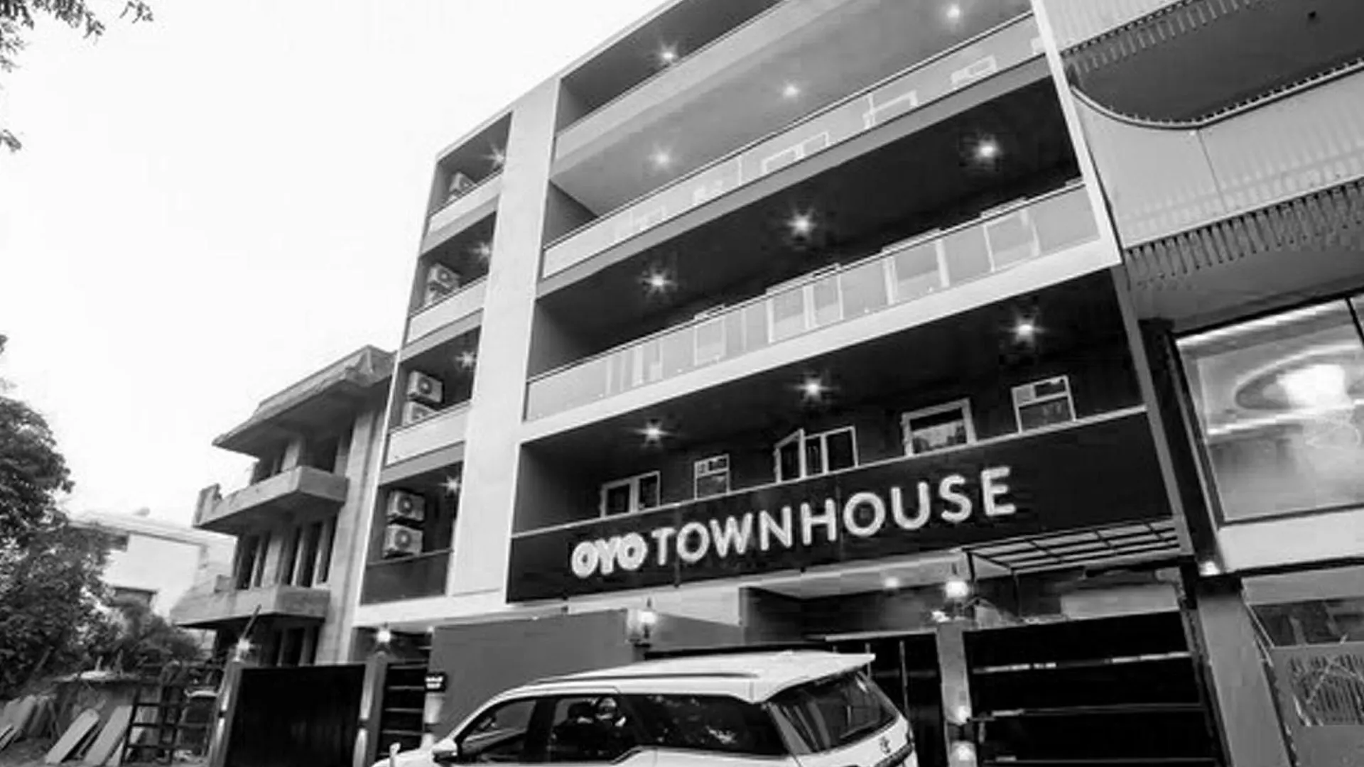 Super Townhouse Near Appu Ghar Hotel Gurgaon